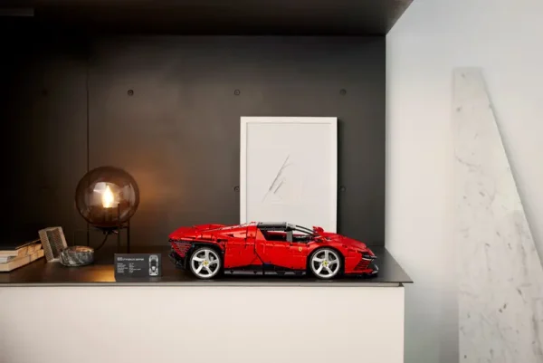 LEGO Ferrari Daytona SP3 42143 Lodër | Building Toy 4